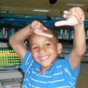 Meet your Posher, Aisha